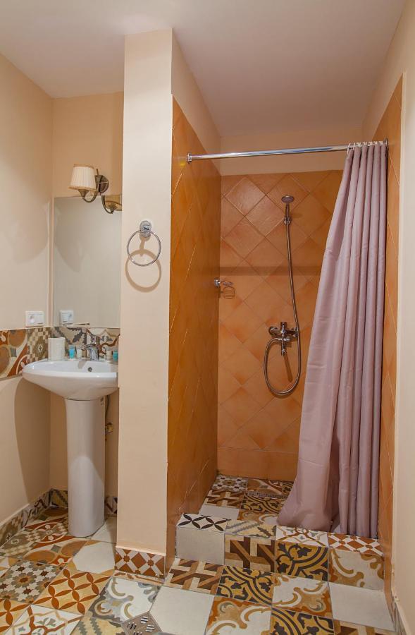 Caravan Villa Tbilisi Zewnętrze zdjęcie